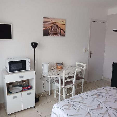 페르피냥 Chambre Privee Climatisee Chez Particulier, Wifi 아파트 외부 사진