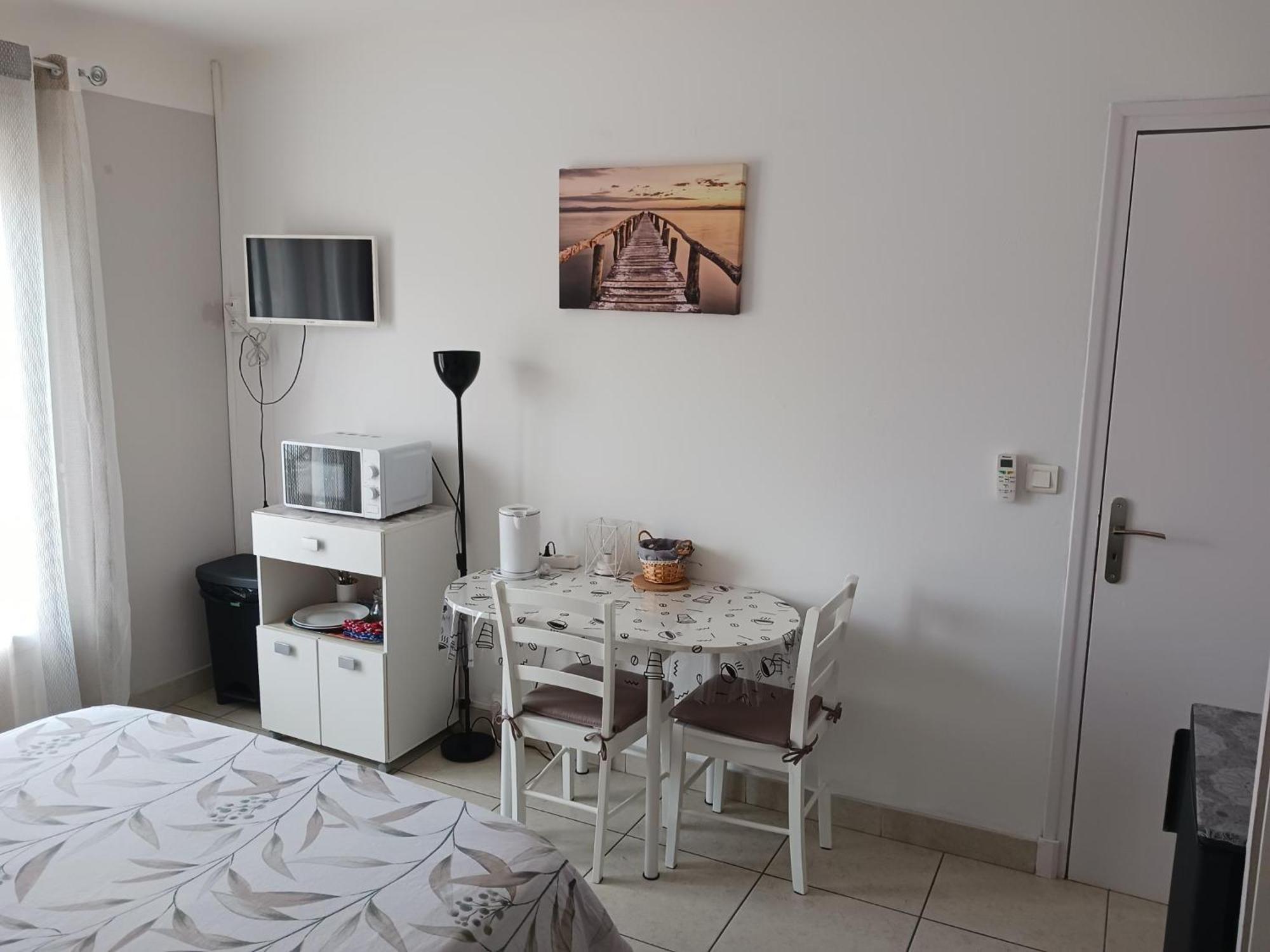 페르피냥 Chambre Privee Climatisee Chez Particulier, Wifi 아파트 외부 사진